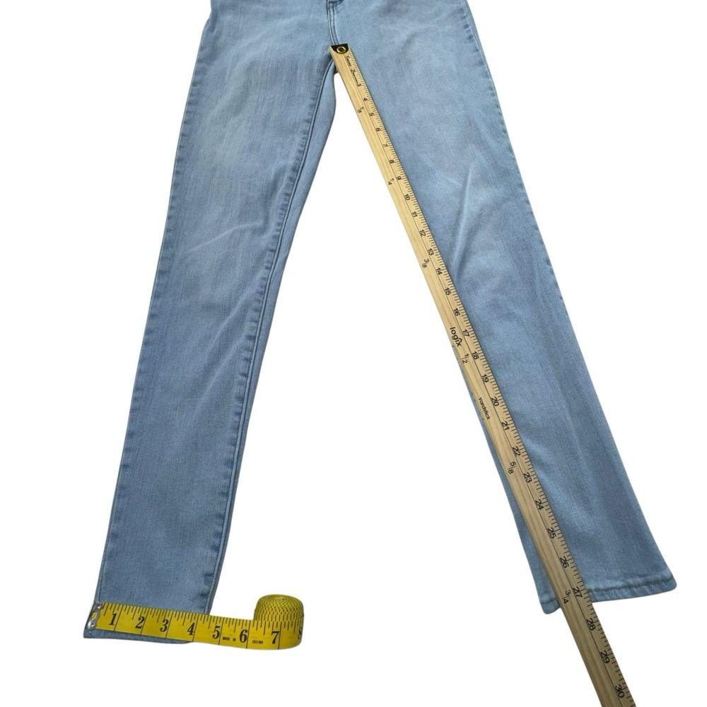 Levi's 721 High Rise Skinny Light Wash Flex Jeans Women's 26x30 - Picture 5 of 11